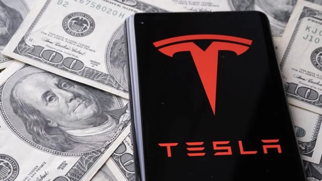 How to Play Tesla (TSLA) Earnings Next Week