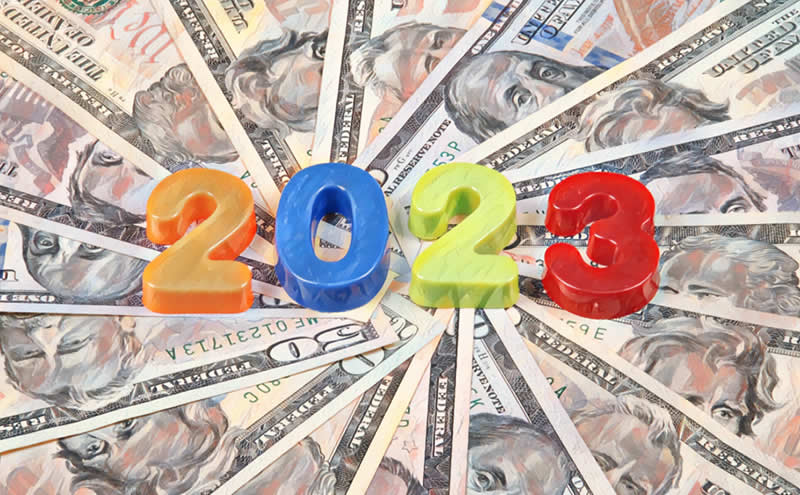 2 Growth Stocks to Buy in 2023