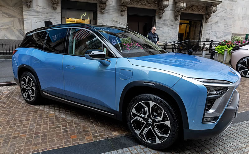 Should you buy NIO ahead of its earnings report?