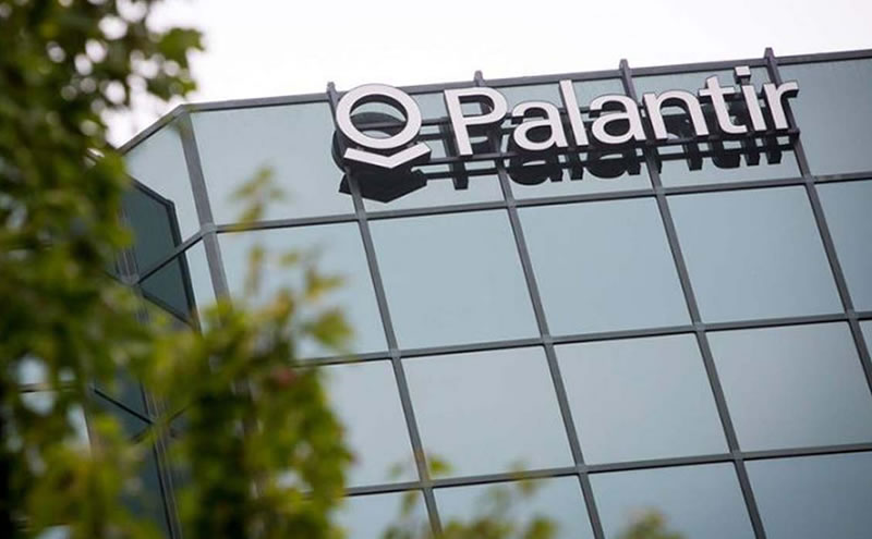Investors seem happy with Palantir Technologies first quarterly performance after its IPO